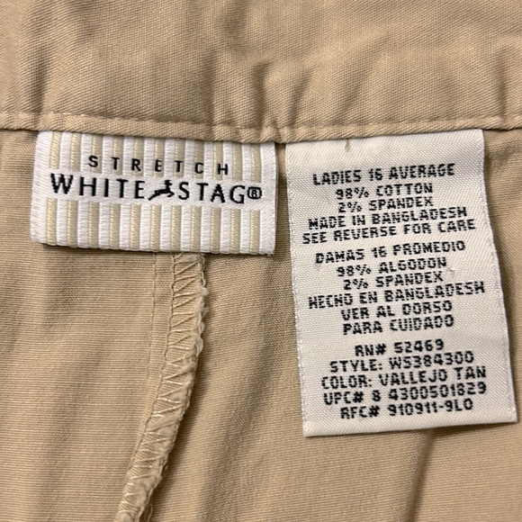 (16) White Stag beige skort - Picture 9 of 9